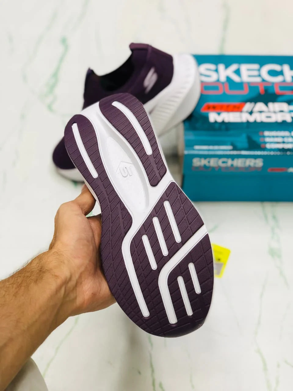SKECHERS ARCHFIT PLUM FOR WOMEN