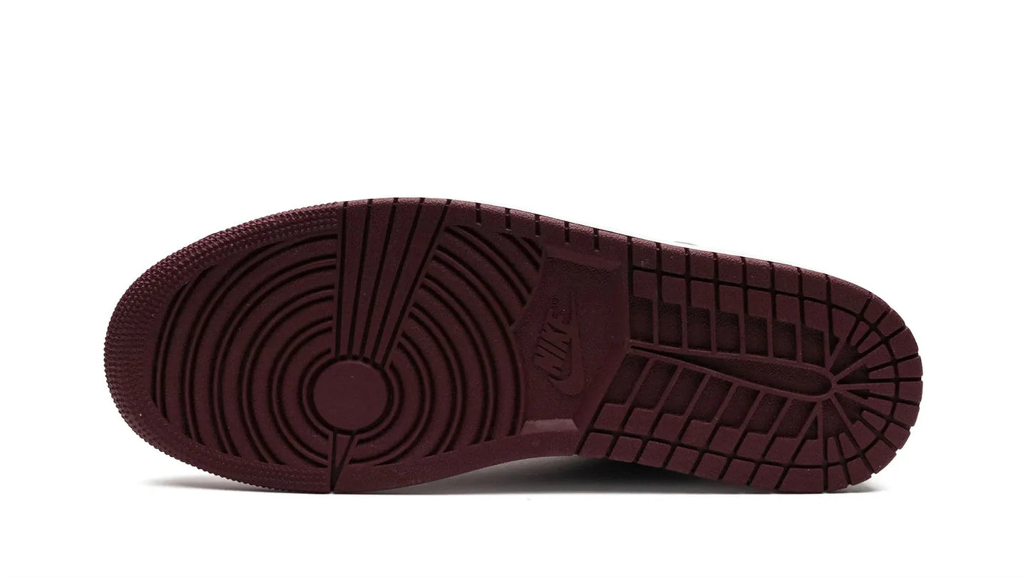AIR JORDAN 1 LO WMNS Dark Beetroot