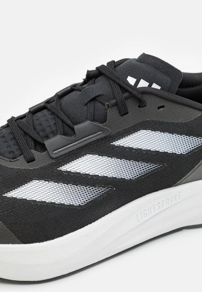 Adidas Duramo Speed en noir et blanc