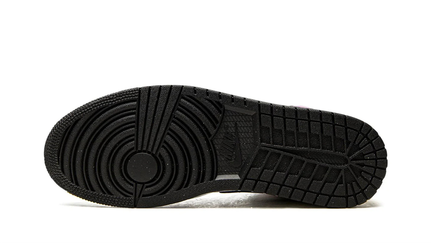 Air Jordan 1 Mid SE WMNS Lightbulb