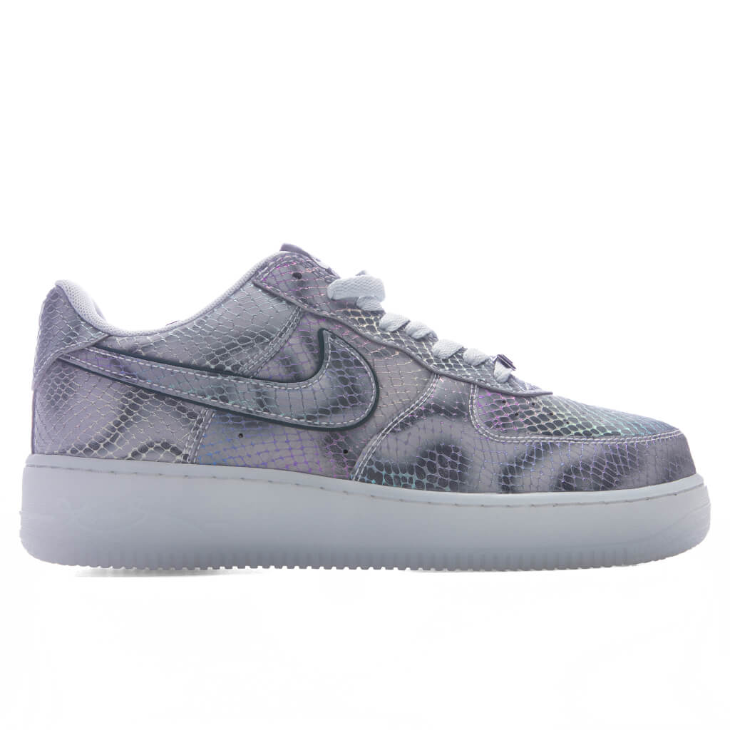 Nike x Kobe Bryant Air Force 1 Low Lenticular Light Armory Blue Light Armory Blue