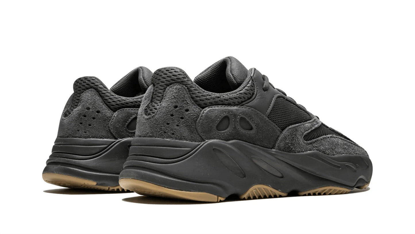 YEEZY BOOST 700 Utility Black