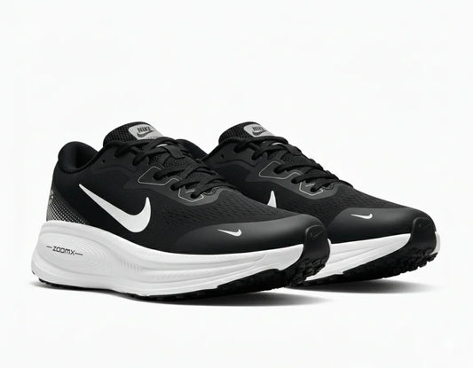 Nike ZoomX Vomero 18 Black White