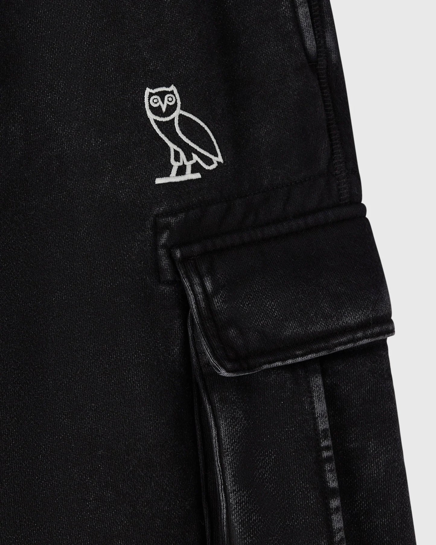 Muskoka Cargo Sweatpant Garment Dyed Black