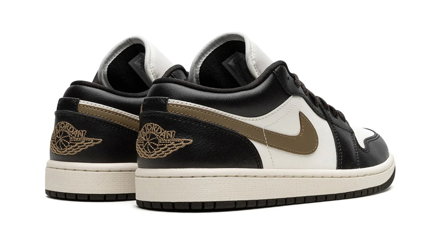 Air Jordan 1 Low WMNS Shadow Brown