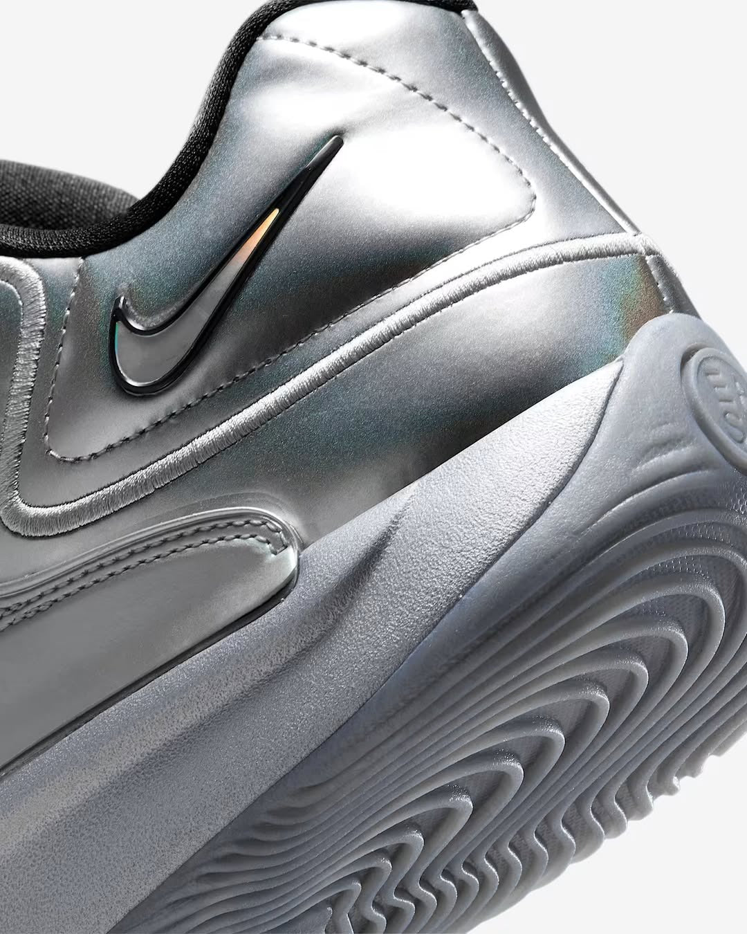 Tenis Nike KD18 Prata