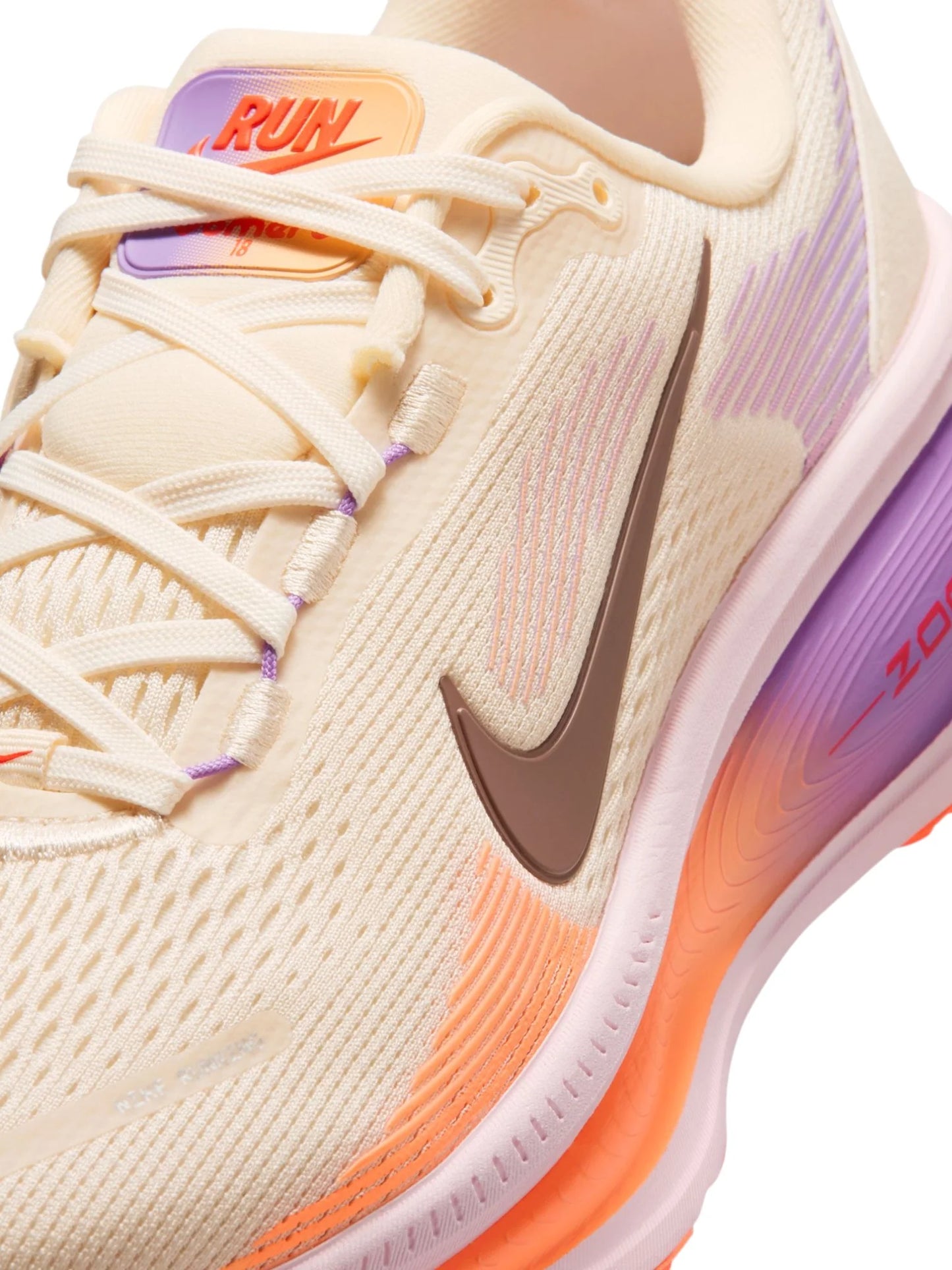 Nike Vomero 18 Womens Shoe