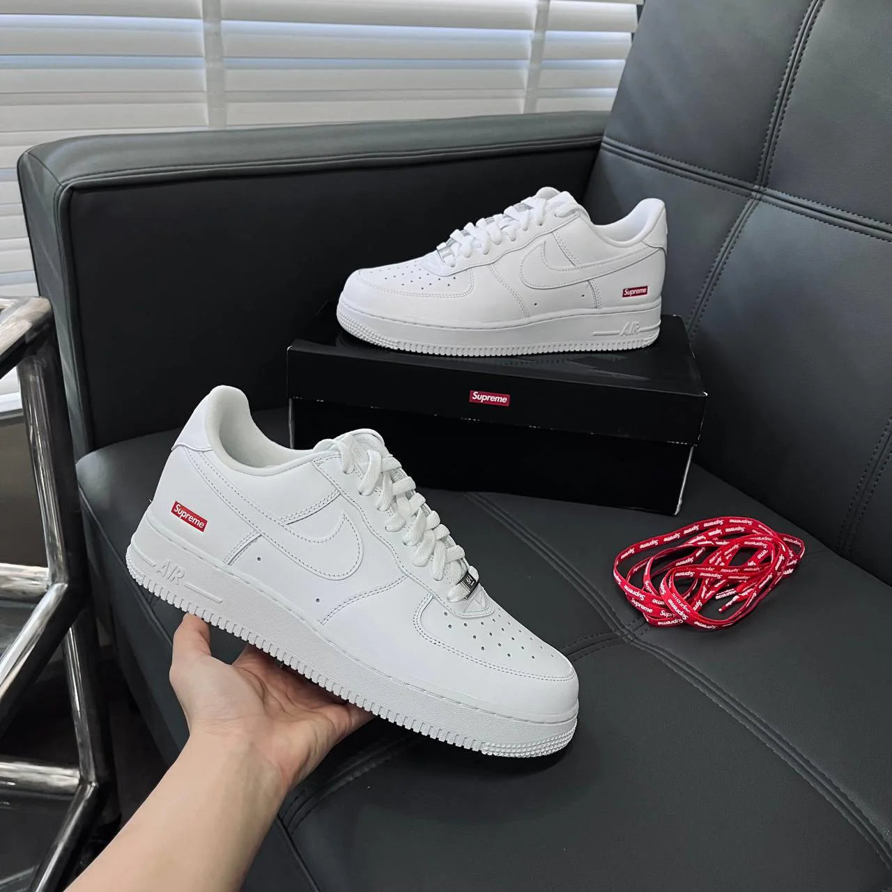 Nike Air Force 1x Supreme Low Box Logo White