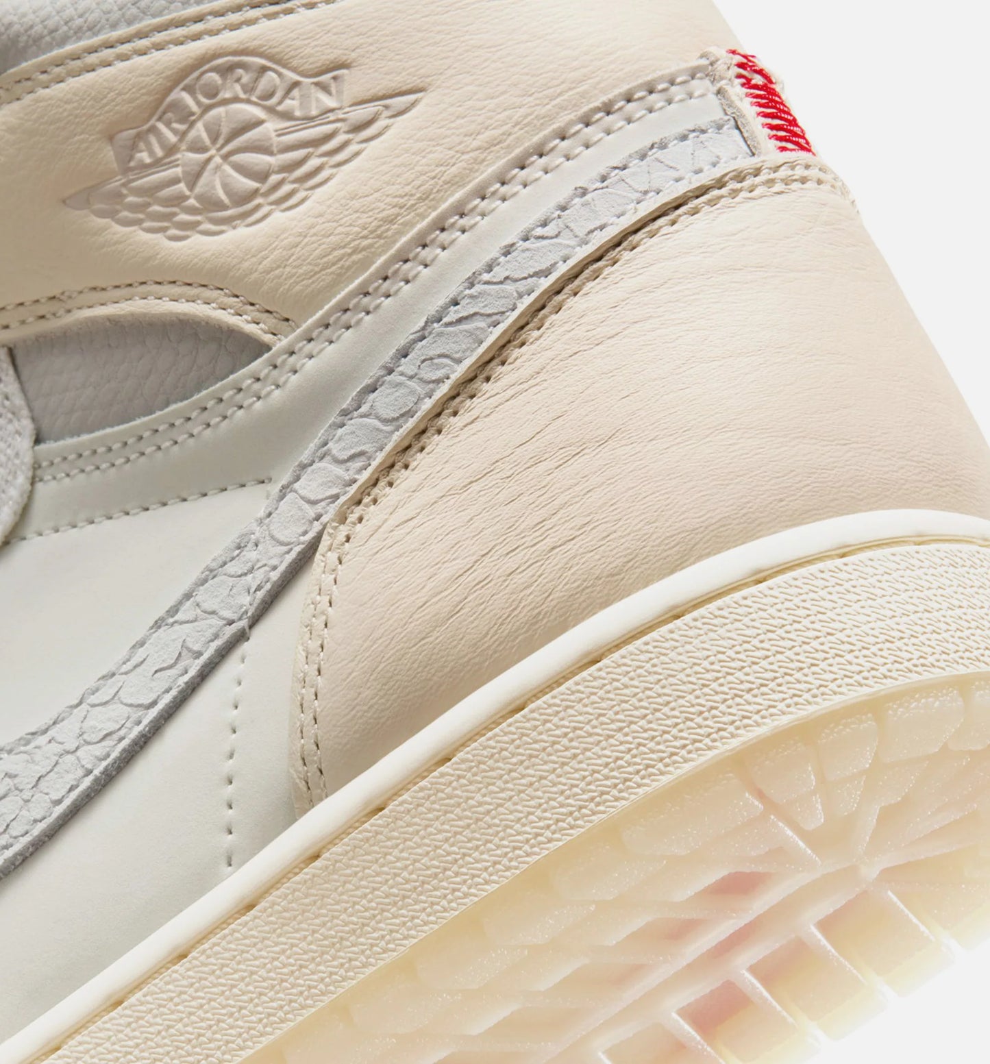 Air Jordan 1 Retro High OG Sail Mens Lifestyle Shoe Sail University Red Pale Ivory Coconut Milk Phantom