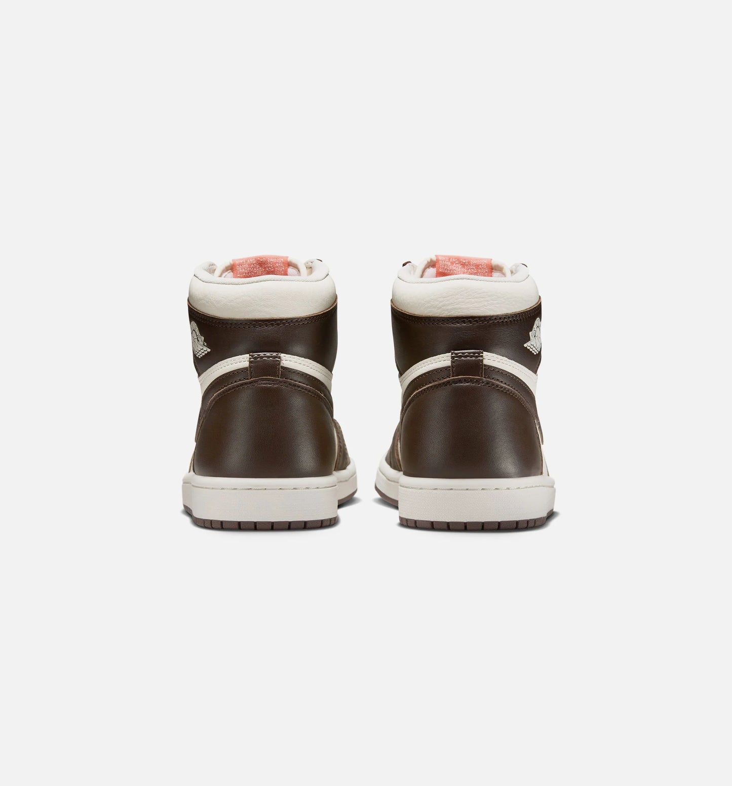 Air Jordan 1 Retro High OG Baroque Brown Womens Lifestyle Shoe Baroque Brown Light Madder Root Sail
