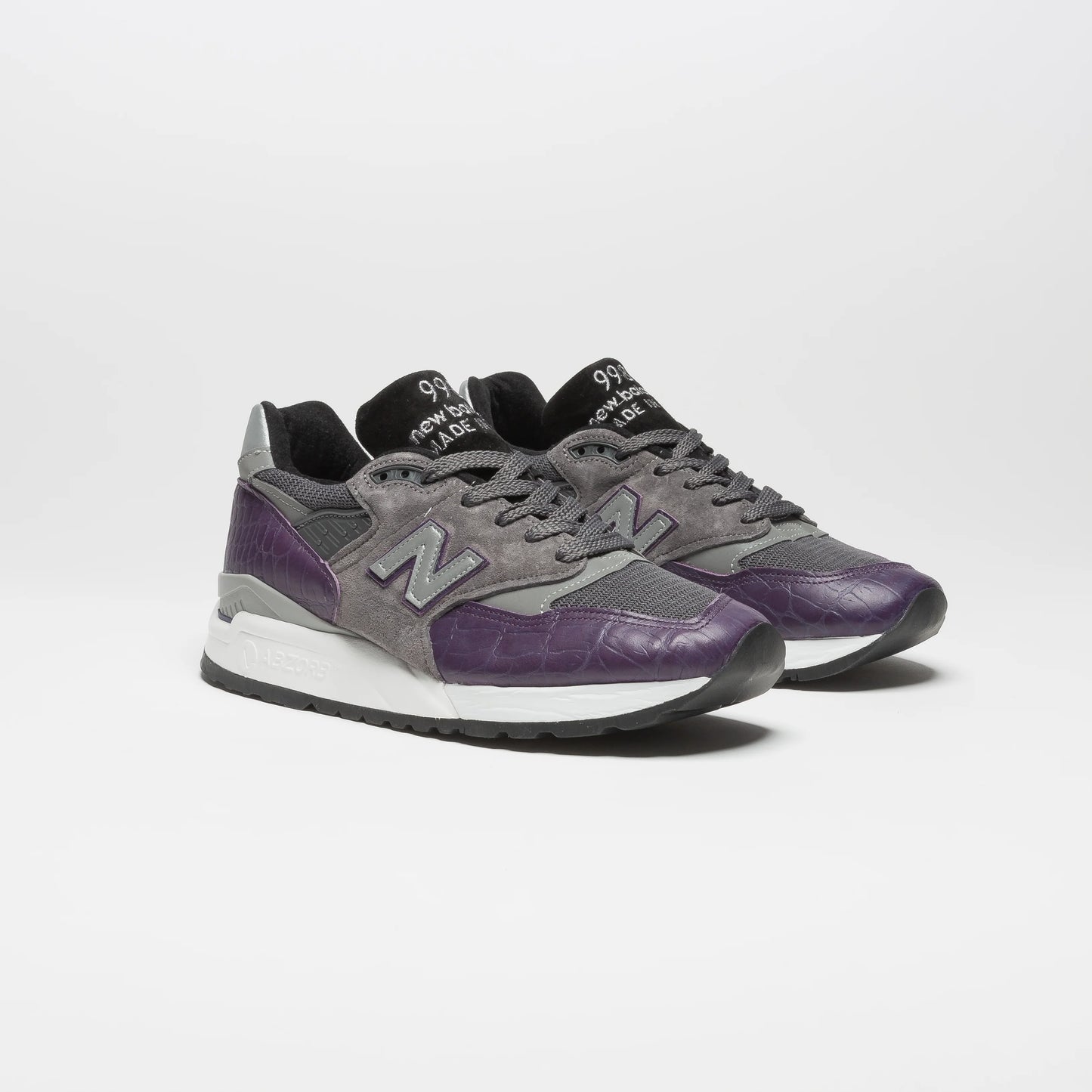 998 USA Mens Running Shoe Purple Grey