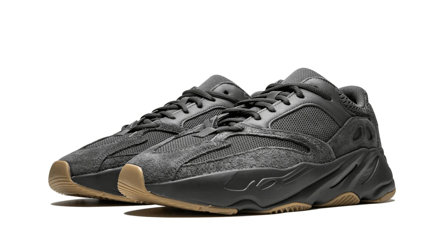 YEEZY BOOST 700 Utility Black