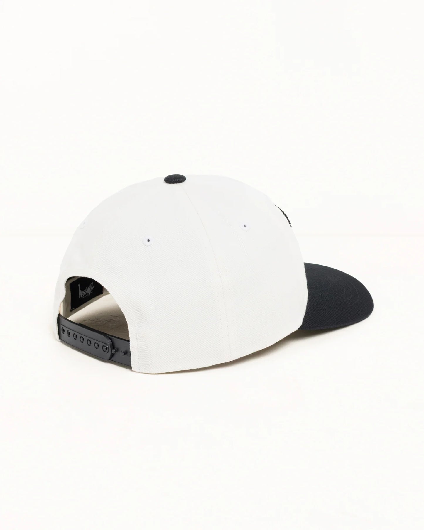 CHENILLE S SNAPBACK CAP