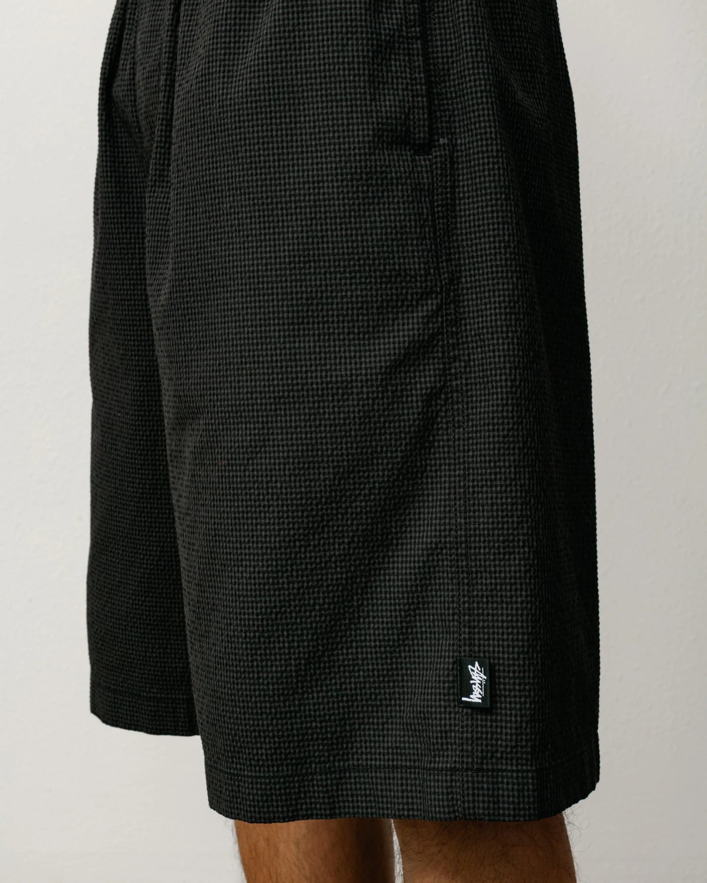 BAGGY SEERSUCKER BEACH SHORT