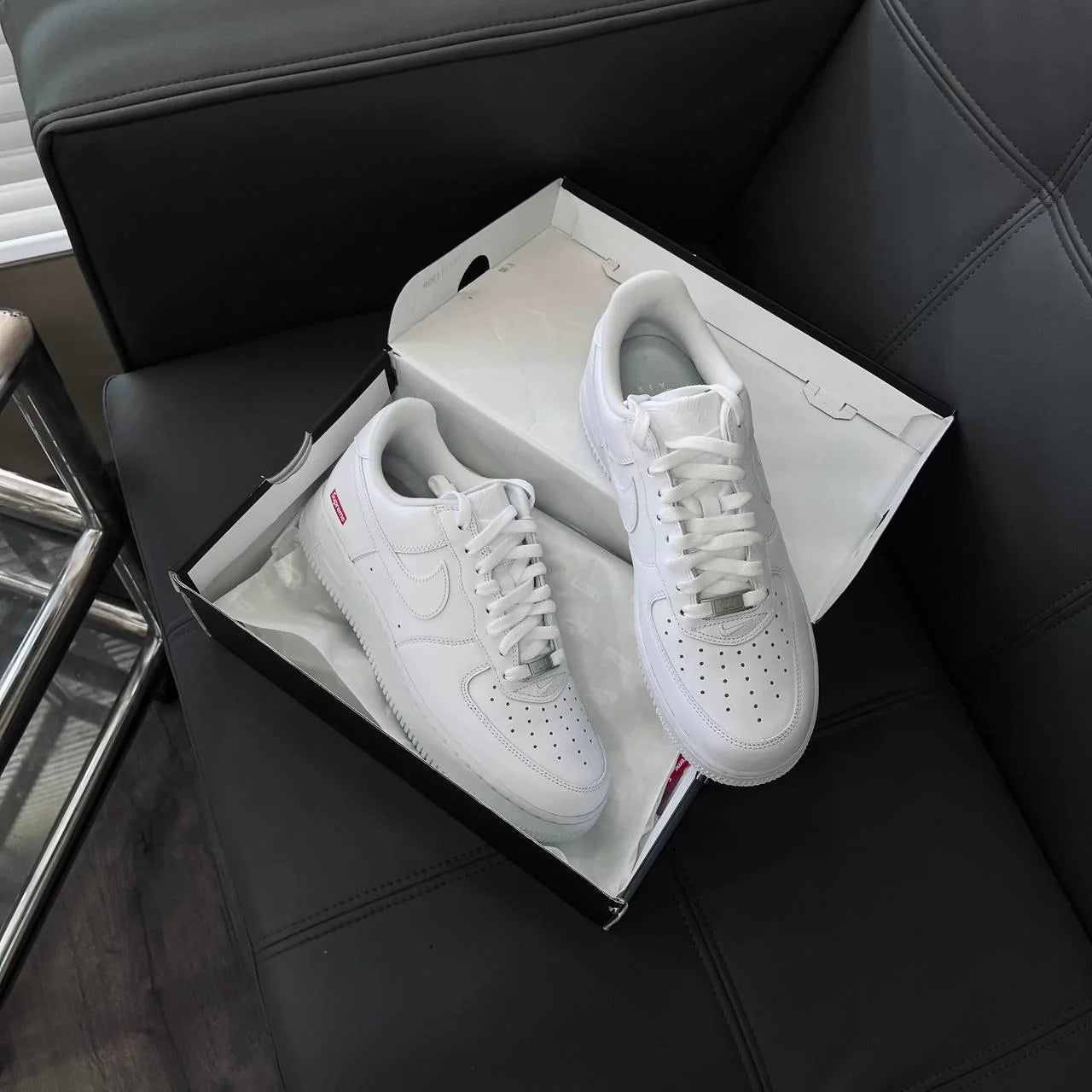 Nike Air Force 1x Supreme Low Box Logo White