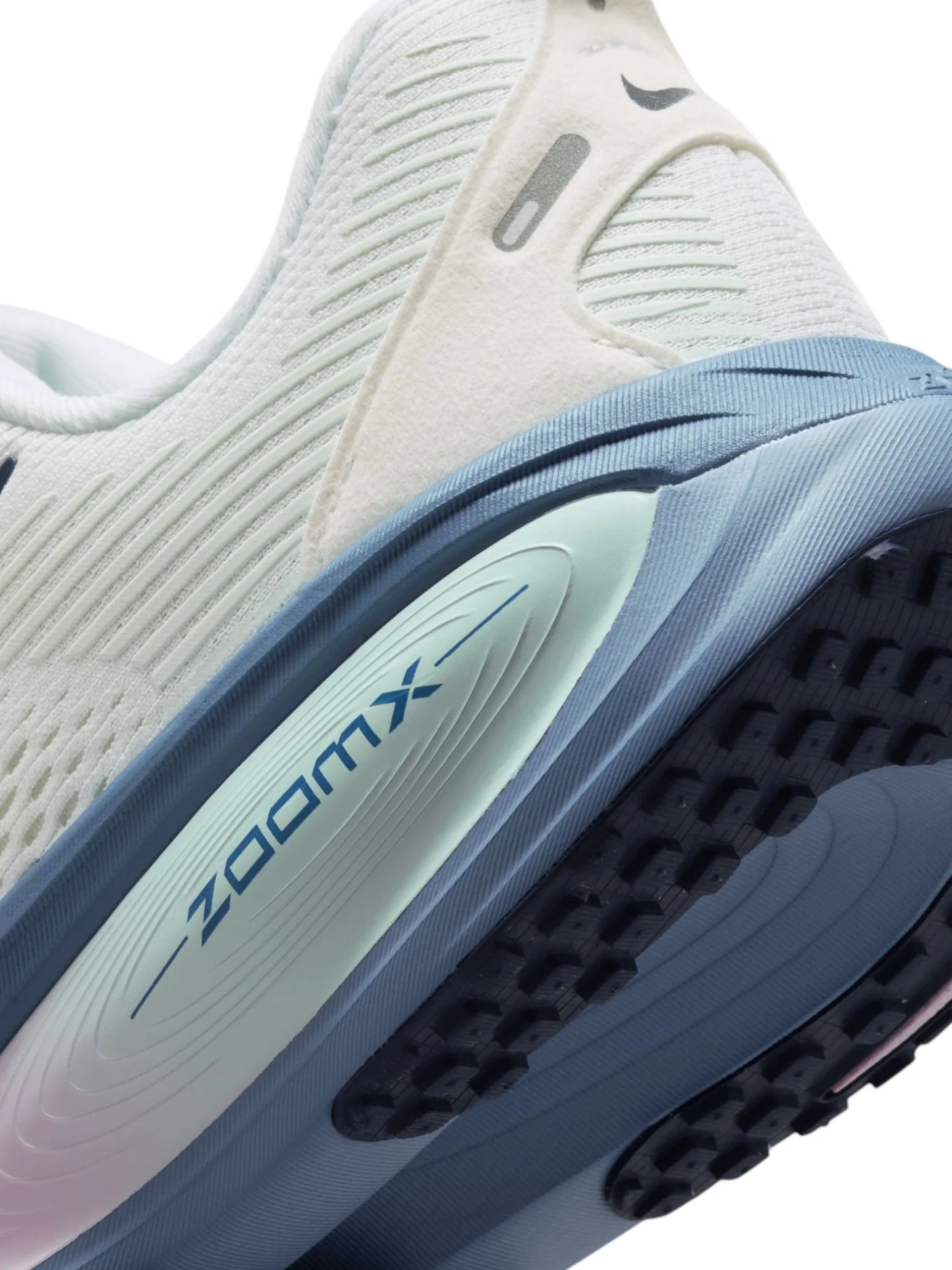Nike Vomero 18 Womens Shoe