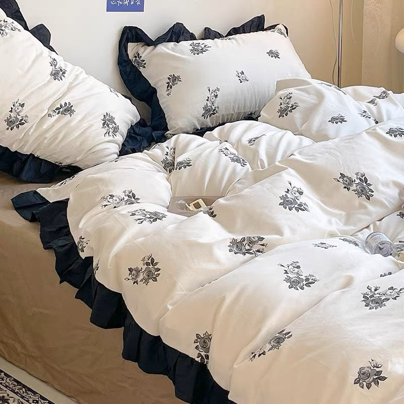 Cotton French retro bedding set four-piece set pure cotton Hepburn style bedding three-piece set black and white lace quilt cover