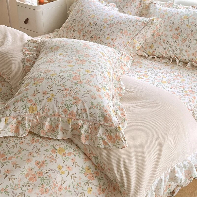 Ruffle Bedding Set 100% Cotton 1 Duvet Cover 2 Pillowcases No Sheet  Ultra Soft Touch Floral Style 200x230 220x240