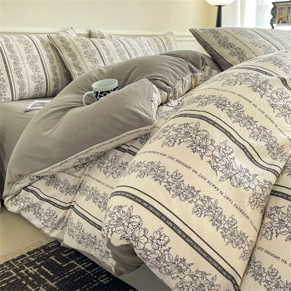 Jacquard Bedding Set Light Luxury Duvet Cover Pillowcase and Bedsheet Bed Linen Set Comforter Queen Bedroom Decor Home Textiles