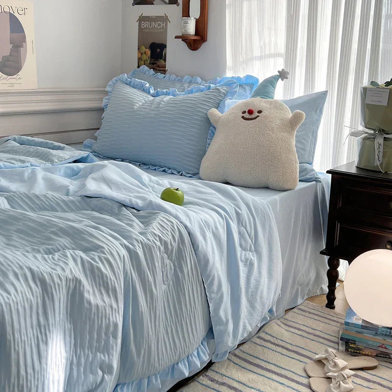 Korean Simple Bedding Set Modern Air Condition Thin Blankets Summer Quilt Pillowcase Comfortable Fluffy Blanket with Filling