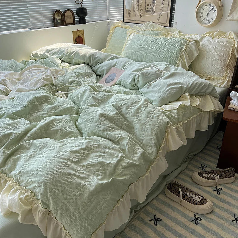 Pink Korean Princess Style Lace Ruffles Bedding Set Skin-friendly Seersucker Duvet Cover Set Fitted Sheet/Bed Sheet Pillowcases