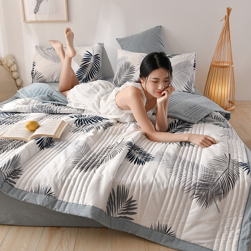 High Quality Summer Quilts Quilting Mechanical Wash Single Double Blanket Bed Quilt Soft Skin Friendly Adults Childs Comforter