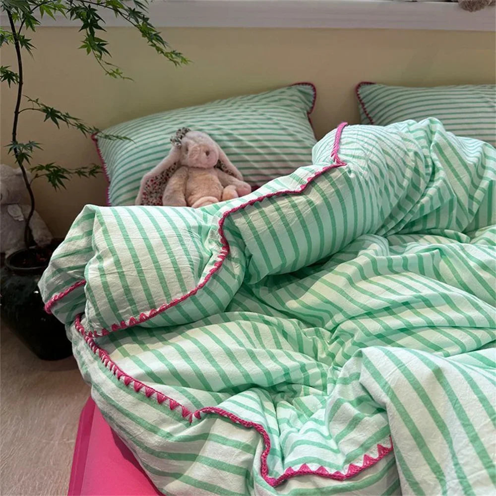 Minimalist Style Green Strip Bedding Sheet Ins Nordic Duvet Cover Set Home Luxury Bedding Set Bed Sheets Comfortable Bedspread
