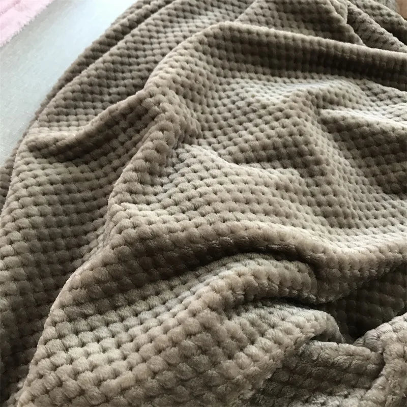 Thickened Blanket King Size Home Warm Plaid Comforter Soft and Comfortable Bedspread Bedding Sheet for Winter
