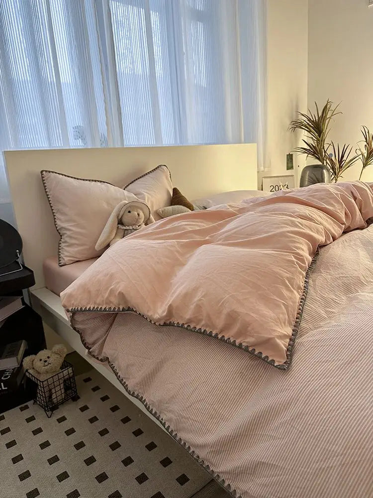 Ins Style Solid Color Stripes Mix and Princess Style Quilt Cover Four-piece Bedding Set Washed Cotton Shell Edge Duvet Cover Set