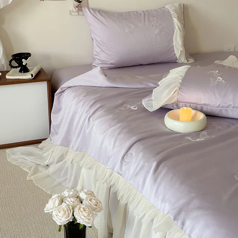 Queen Size Silky Quilt Summer Thin Comforter Embroidered Duvet Blanket Skin-friendly Bedspread edredones (Pillowcase Need Order)