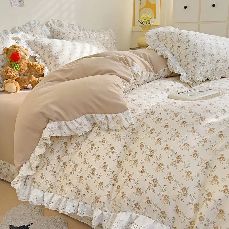 Princess Style Lace Ruffles Bedding Set Purple Tulips Duvet Cover and Flat Sheet Pillowcases Girls Romantic Floral Home Textiles