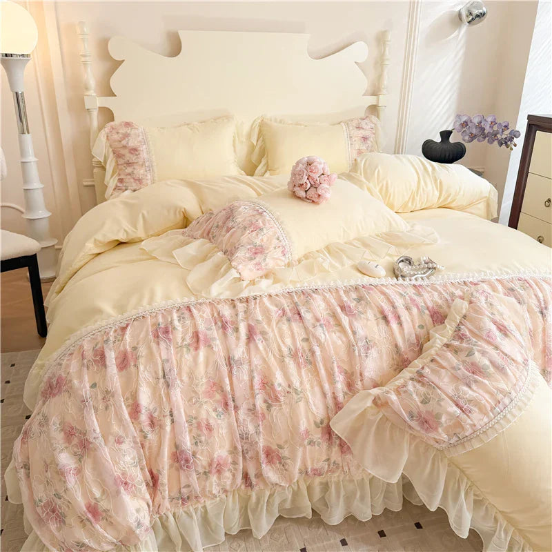 Princess Style Duvet Cover Sets with Lace Embroidery Bed Cover for Girls  Queen/King Size 이불커버 Soft Pink Bedding with Ruffles