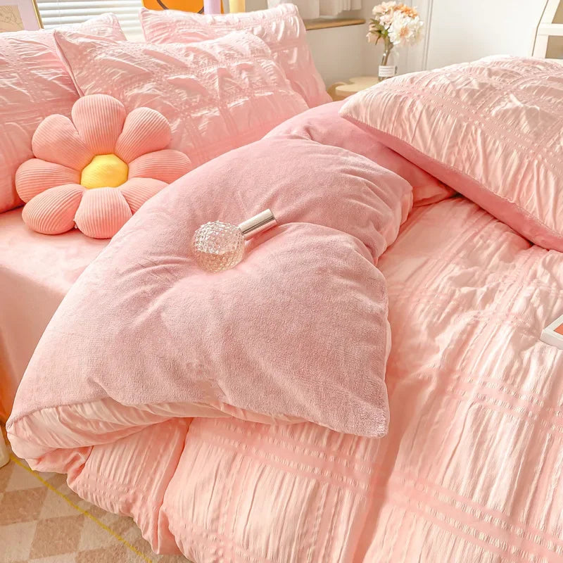 Home Textile Winter Coral Velvet Quilt Cover Four Piece Set Seersucker Duvet Cover Bed Sheet Pillowcase Comforter Bedding Set