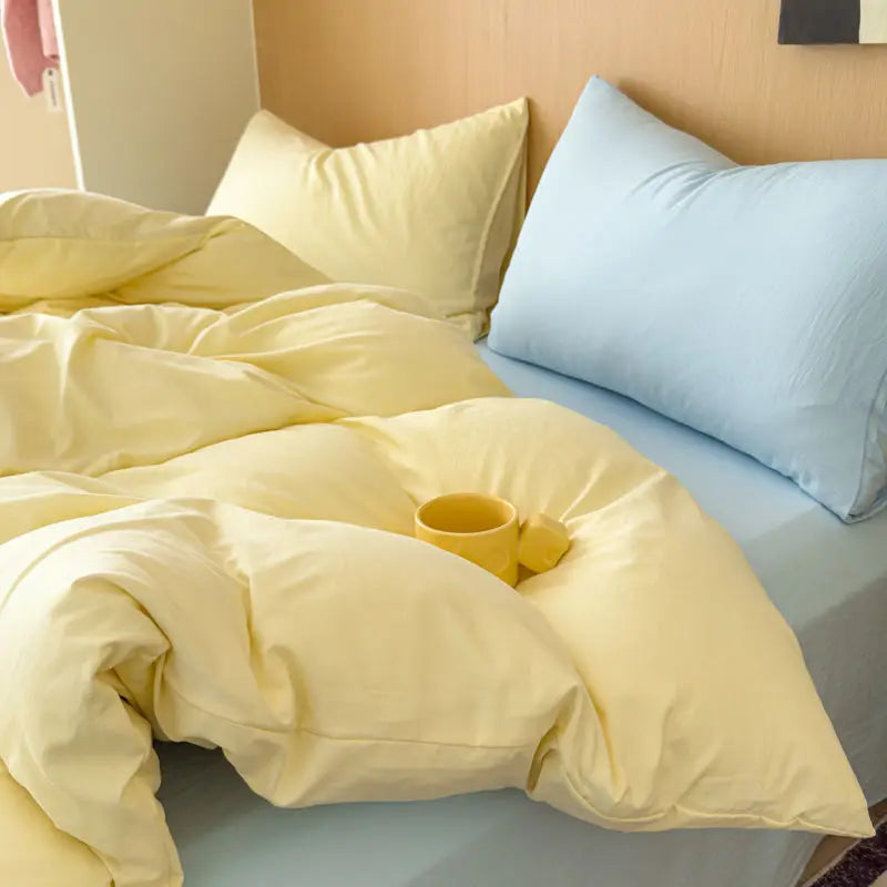 Ins Simple Blue Dot Bedding Sets 2025 New Girls Bed Sheet Set Four Piece With Pillowcases Dormitory Quilt Set No Filling