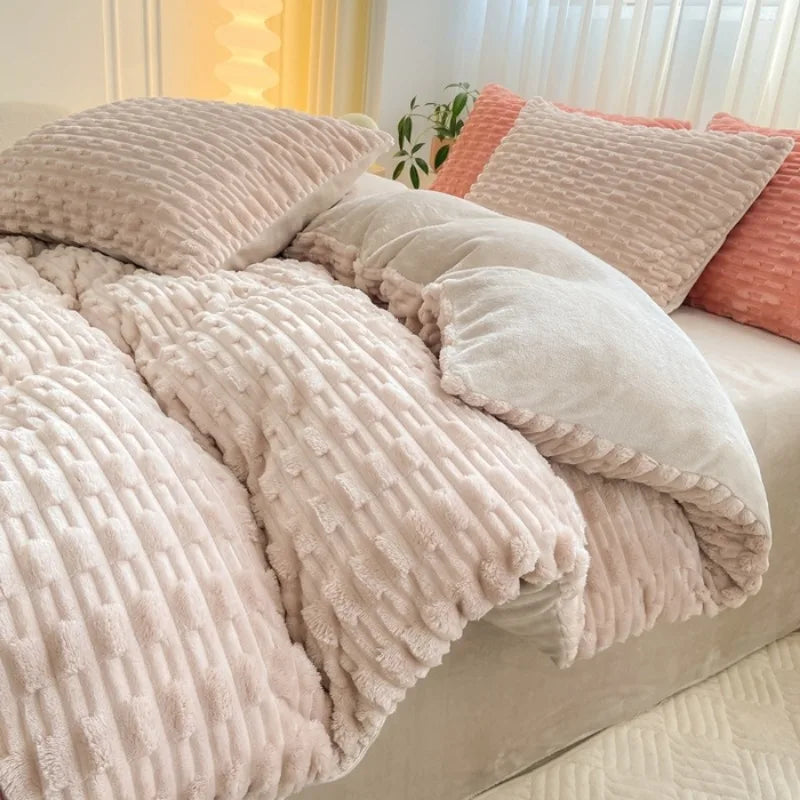 New Rabbit Velvet Milk Single Product Quilt Cover Thickened Warm Solid Duvet  Bedding for Double Use in Autumn/ Winter  220x240