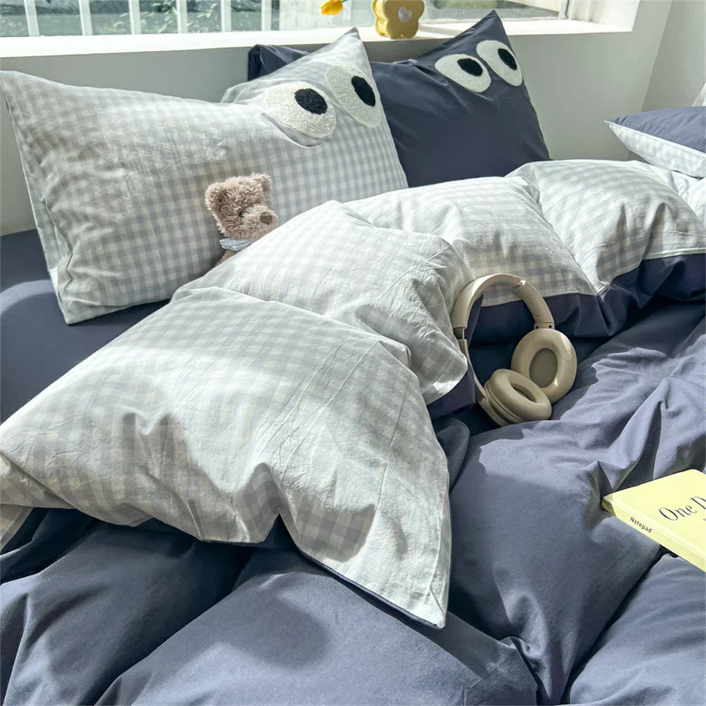 Cute Big Eyed Four Piece Set Plaid Duvet Cover Set With Sheet Bedroom Decor Skin Friendly Single Double Bedding Set Home Textile