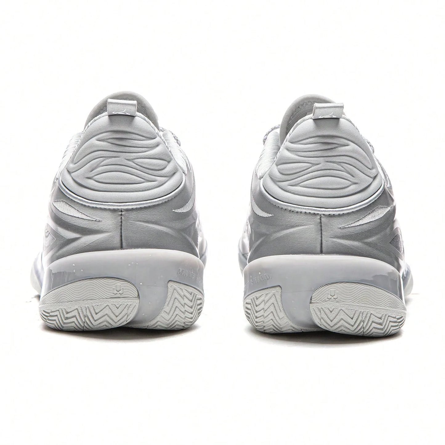 Tênis Li Ning Wade 808 5 Ultra V2 Silver Flash
