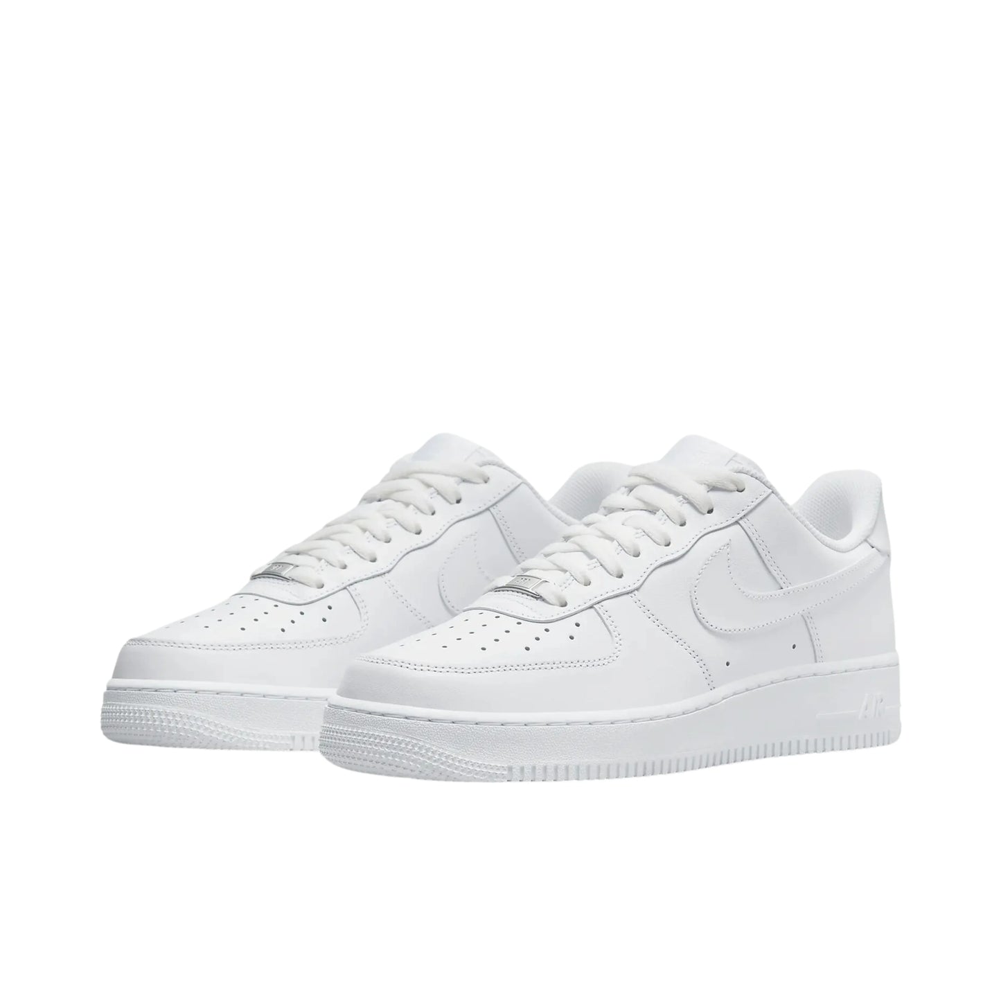 Nike Air Force 1 07 Triple White