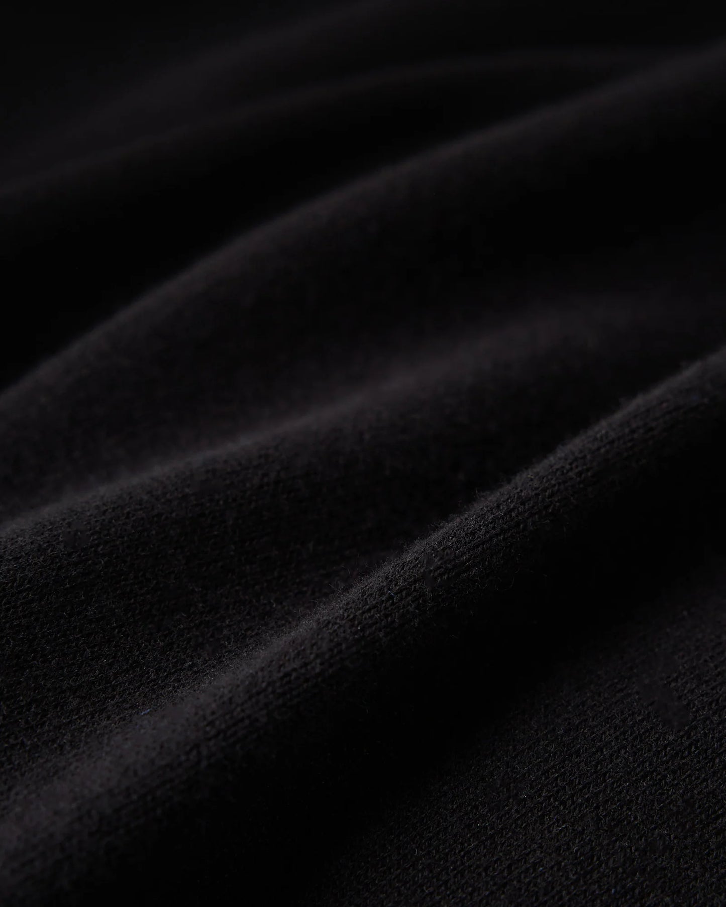 Classic Owl Sweater Tee Black