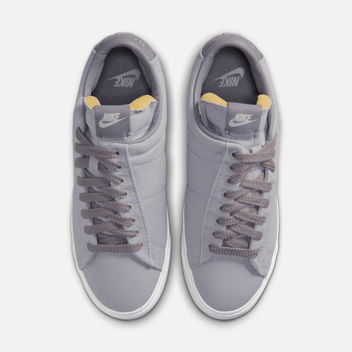 Nike Blazer Low x Devin Booker Detroit Tigers Light Bone Édition Limitée