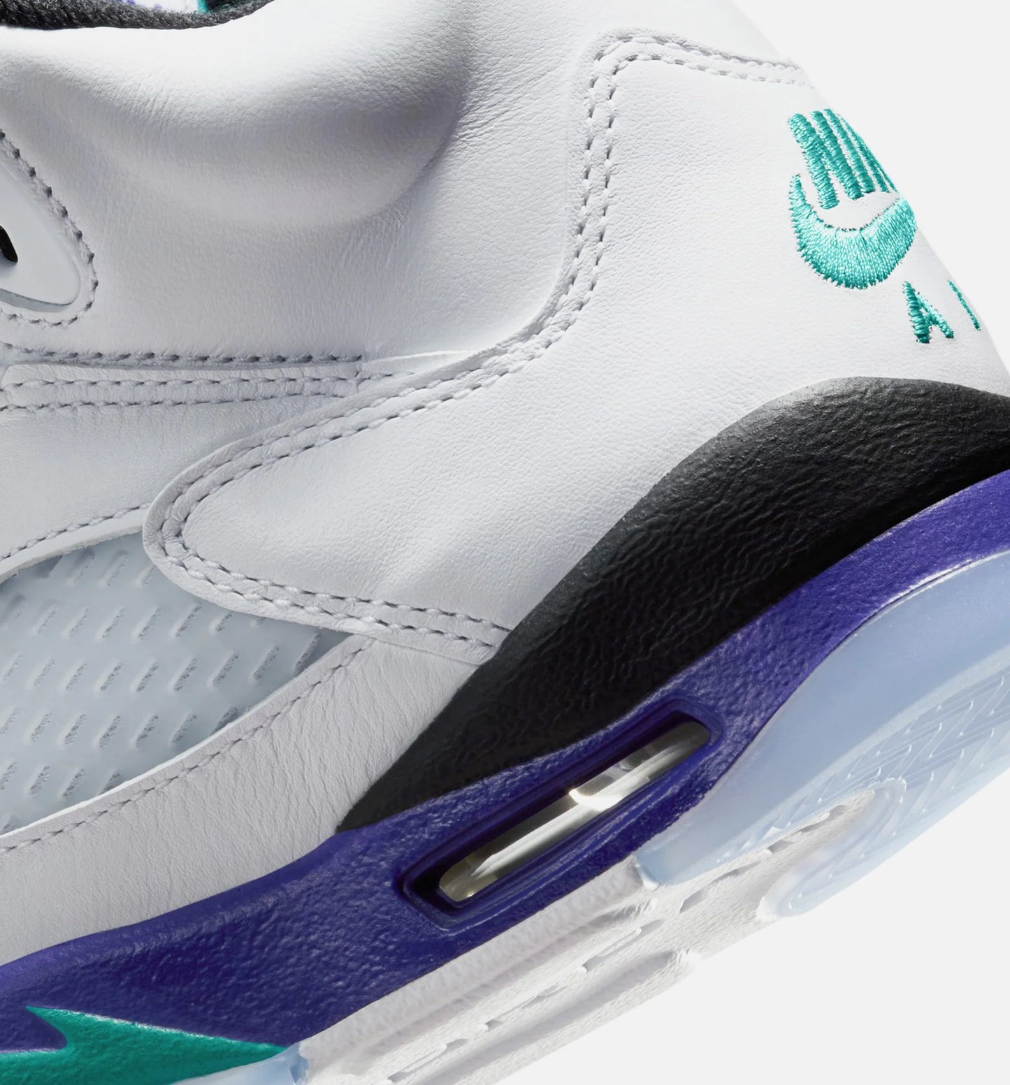 Air Jordan 5 Retro Grape Grade School Lifestyle Shoe White New Emerald Grape Ice Black
