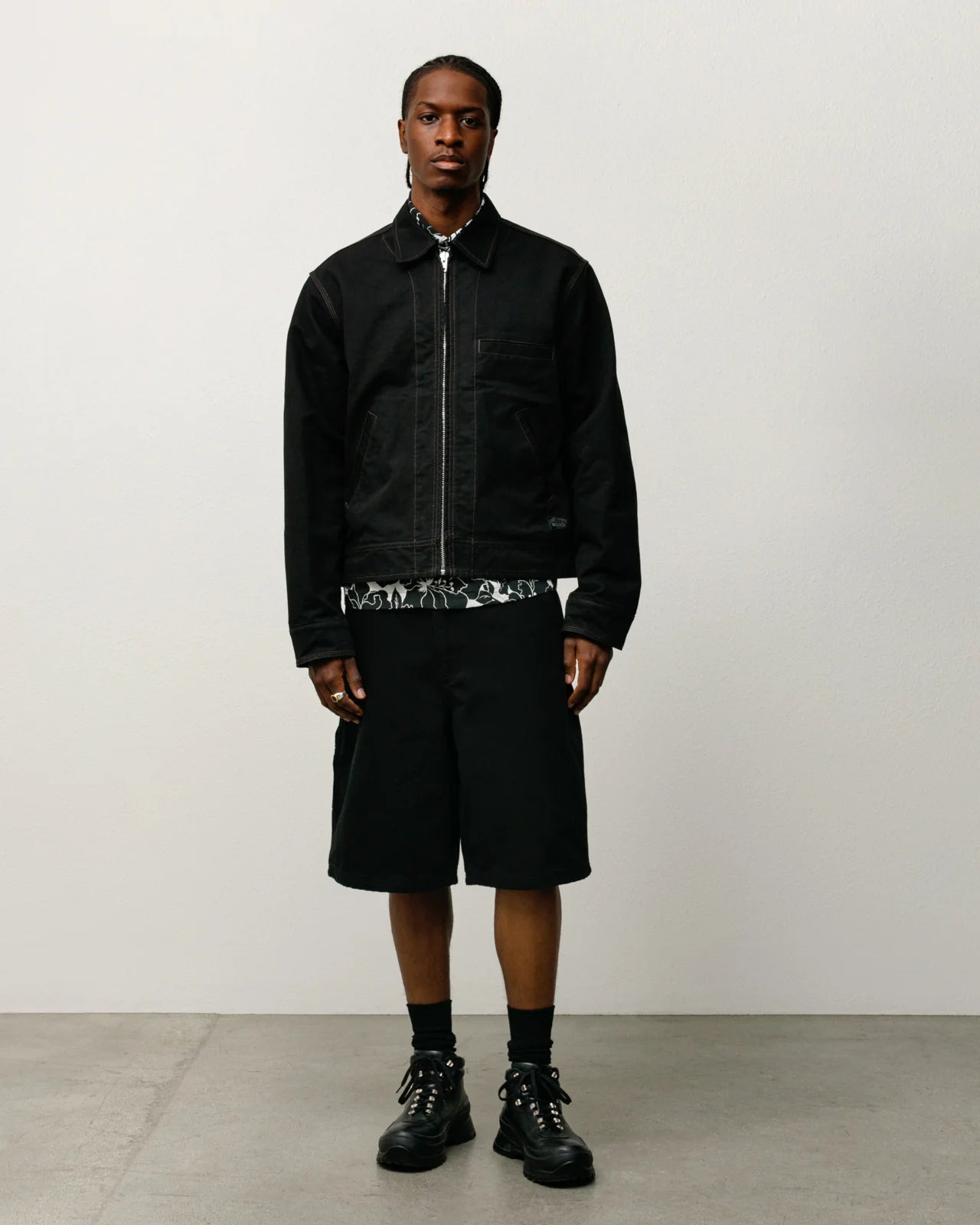 CANVAS WORK SHORT