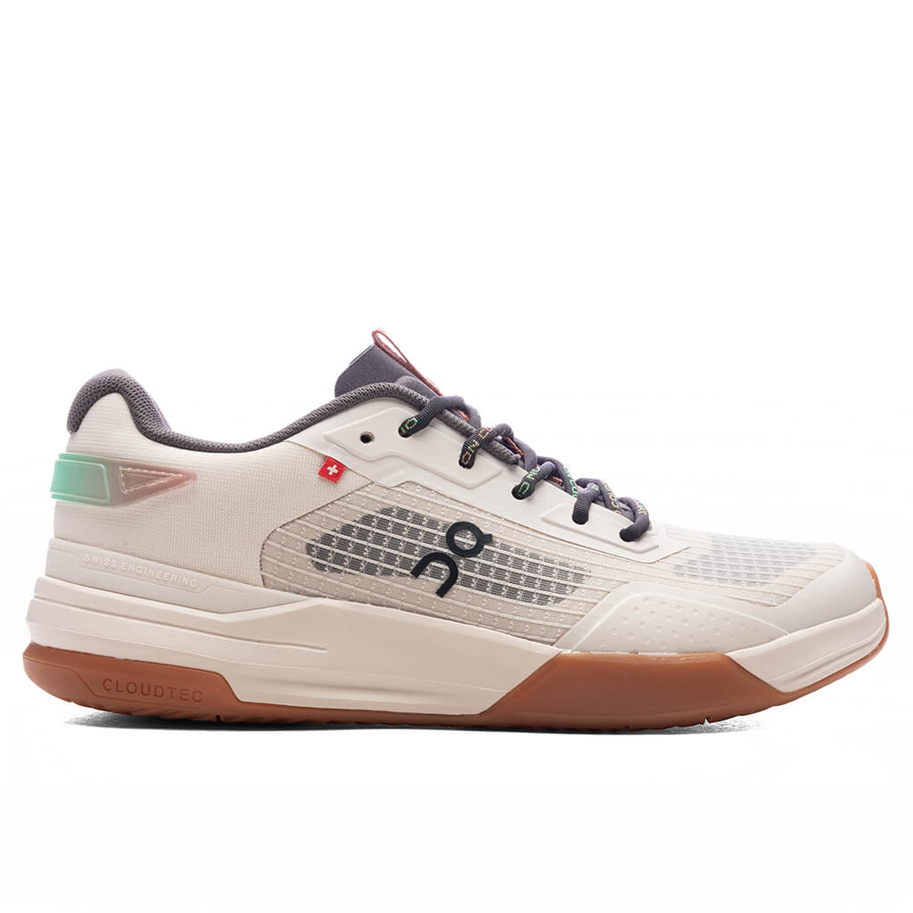 Womens The Roger Advantage Z5 Cream Almond