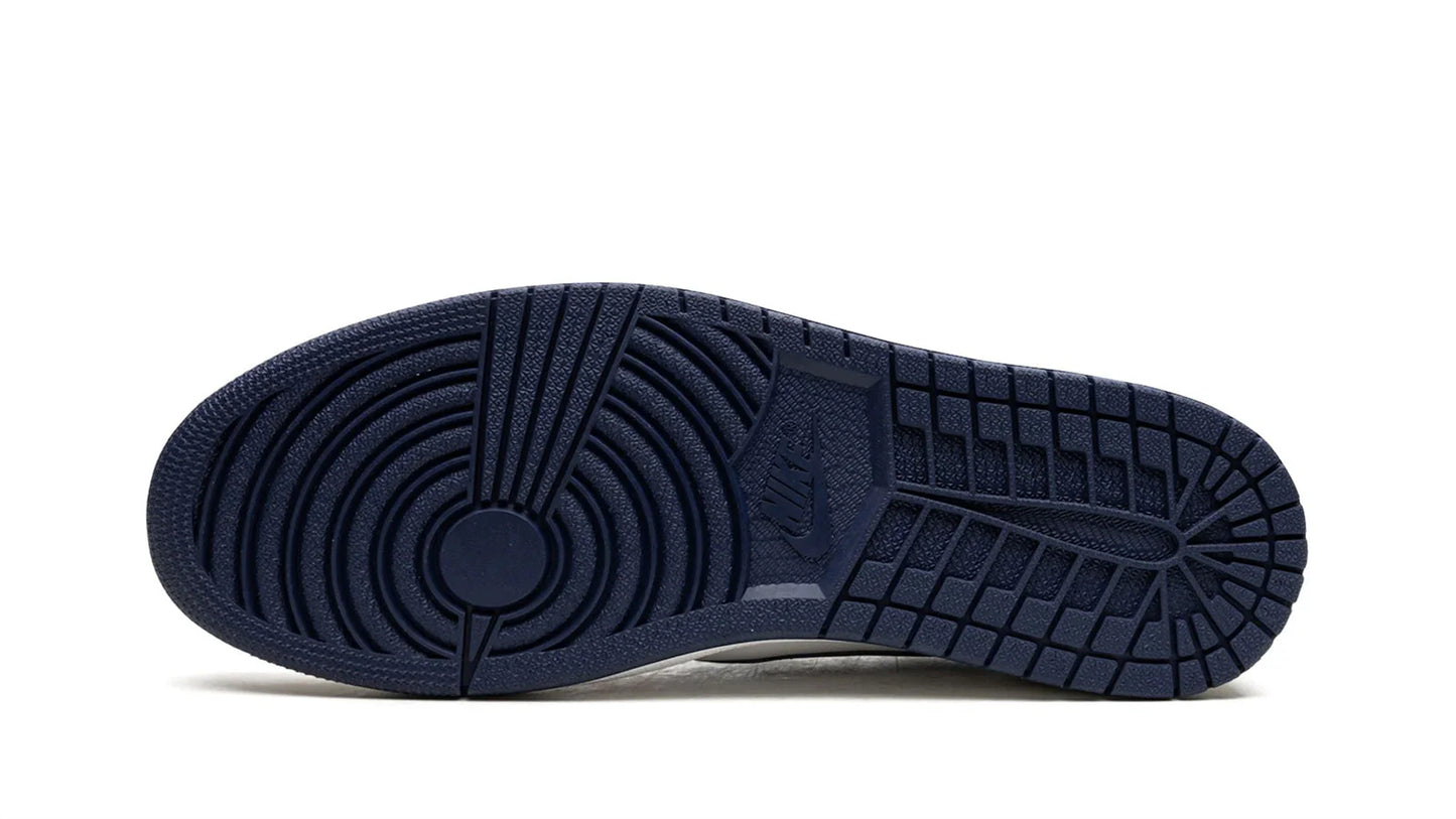 Air Jordan 1 Retro Low OG Midnight Navy