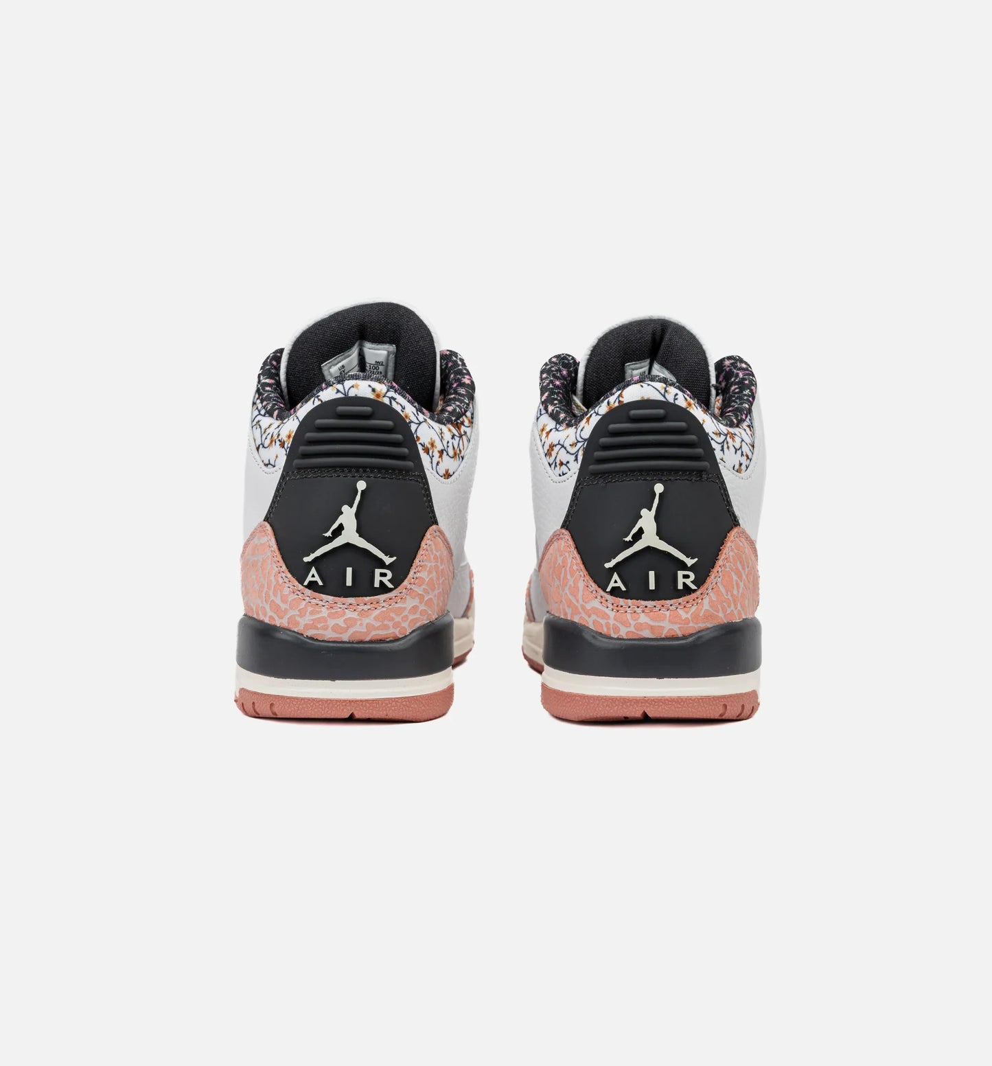 Air Jordan 3 Retro Ivory Grade School Lifestyle Shoe White Anthracite Red Sail